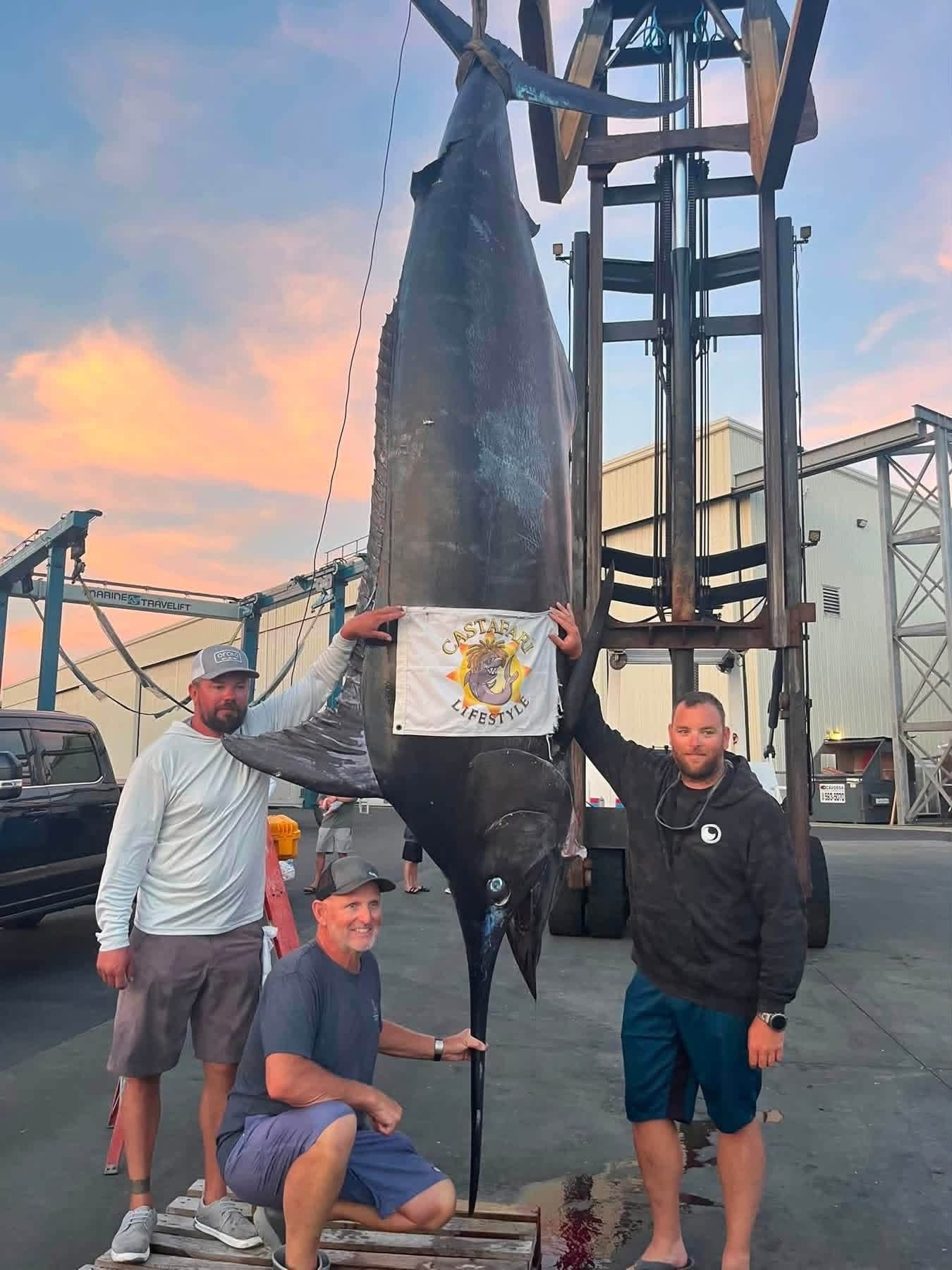 Northeast Blue Marlin Grander Tee